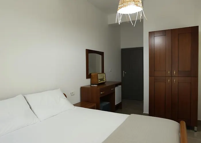 Hotell Te Rrapi Qeparo