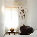 Te Rrapi Hotel *