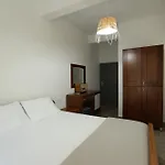 Hotel Te Rrapi Qeparo