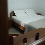 Te Rrapi Hotel Qeparo