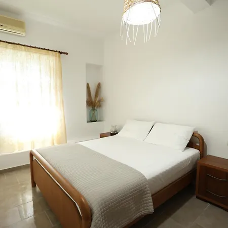 Hotel Te Rrapi Qeparo