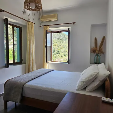 Hotel Te Rrapi *